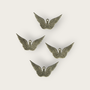 Engelsflügel, Deko, gold aus Karton, geprägt mit Lochung, 20 Stück