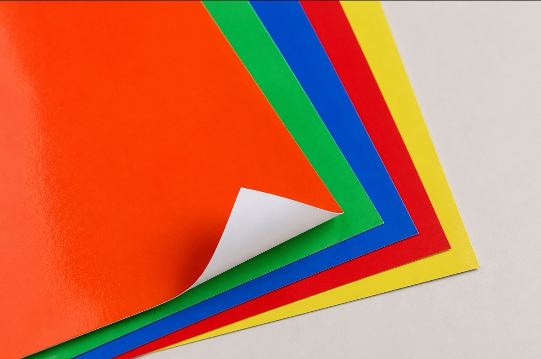 Buntes Bastelpapier DIN A4 – 10 Bogen glänzend einseitig –Karton ca. 240 g/m² – Bild 2
